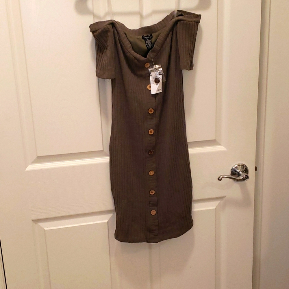 Mini maxi dress